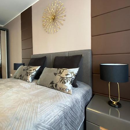 Luxus Apartment With Balcony Dortmund Ngoại thất bức ảnh